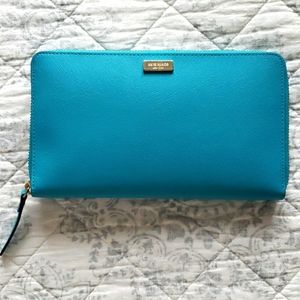 Kate Spade Travel Wallet